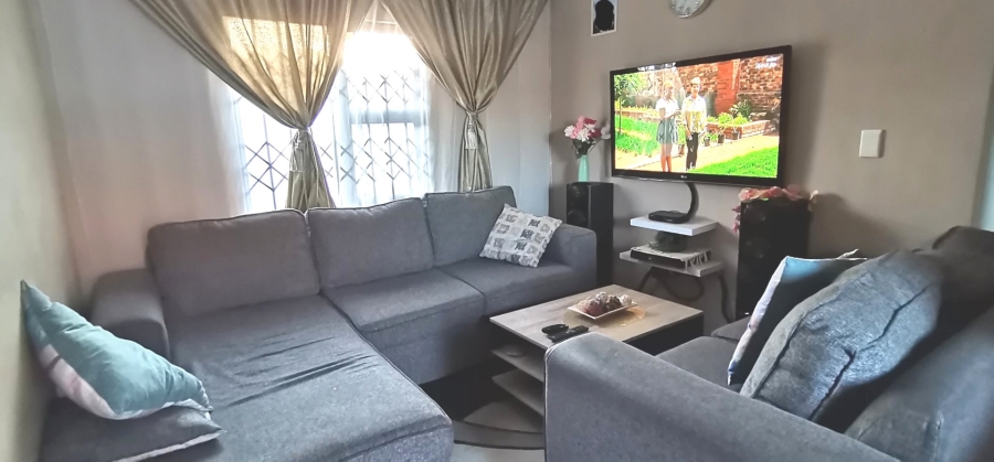 To Let 2 Bedroom Property for Rent in Raceway Free State